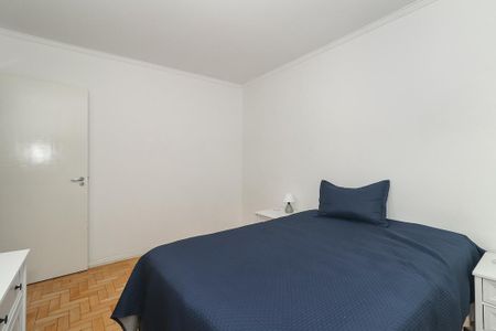 Quarto de apartamento para alugar com 2 quartos, 73m² em Auxiliadora, Porto Alegre