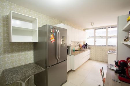 Apartamento à venda com 116m², 3 quartos e 1 vaga Apartamento à venda com 116m², 3 quartos e 1 vagaCozinha