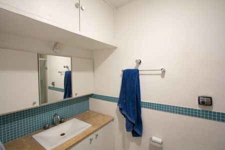 Apartamento à venda com 116m², 3 quartos e 1 vaga Apartamento à venda com 116m², 3 quartos e 1 vagaBanheiro