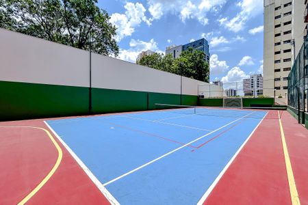 Apartamento para alugar com 191m², 4 quartos e 3 vagasQuadra Esportiva