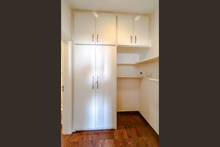 Apartamento para alugar com 191m², 4 quartos e 3 vagasQuarto de Serviço