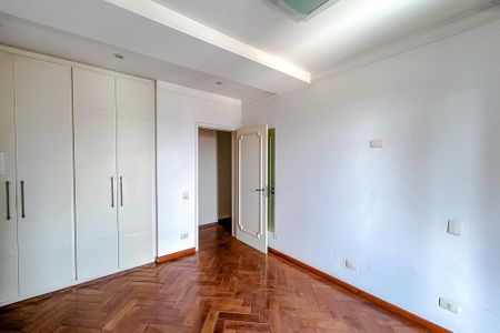 Apartamento para alugar com 191m², 4 quartos e 3 vagasSuíte 1