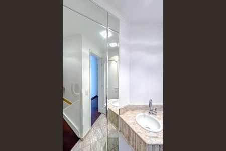 Apartamento para alugar com 191m², 4 quartos e 3 vagasLavabo