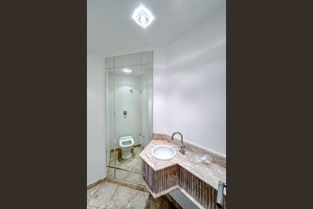 Apartamento para alugar com 191m², 4 quartos e 3 vagasLavabo