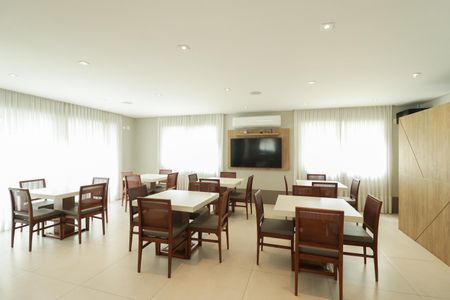 Apartamento à venda com 246m², 4 quartos e 5 vagasSalão de Festas