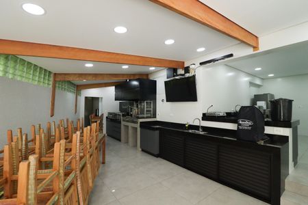 Apartamento à venda com 246m², 4 quartos e 5 vagasChurrasqueira