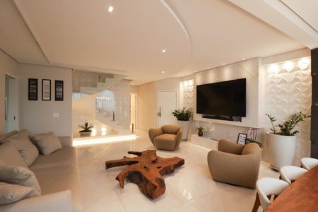 Apartamento à venda com 246m², 4 quartos e 5 vagasSala