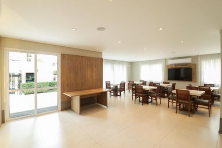 Apartamento à venda com 246m², 4 quartos e 5 vagasSalão de Festas