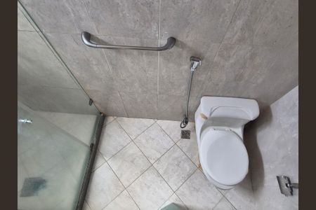 Apartamento à venda com 382m², 4 quartos e 3 vagasBanheiro 