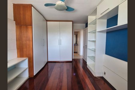 Apartamento à venda com 382m², 4 quartos e 3 vagasQuarto 