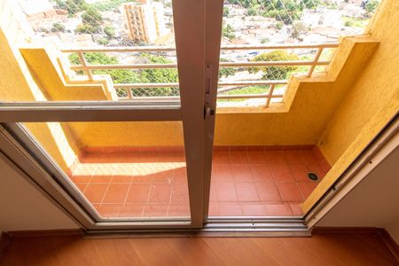SACADA de apartamento para alugar com 3 quartos, 70m² em Bonfim, Campinas
