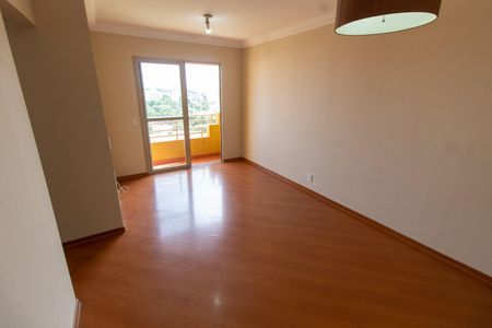 SALA de apartamento para alugar com 3 quartos, 70m² em Bonfim, Campinas
