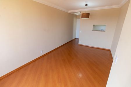 SALA de apartamento para alugar com 3 quartos, 70m² em Bonfim, Campinas