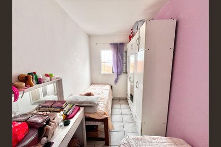 Casa à venda com 171m², 5 quartos e 2 vagas Casa à venda com 171m², 5 quartos e 2 vagasQuarto 5