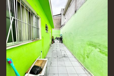 Casa à venda com 171m², 5 quartos e 2 vagas Casa à venda com 171m², 5 quartos e 2 vagasQuintal 2