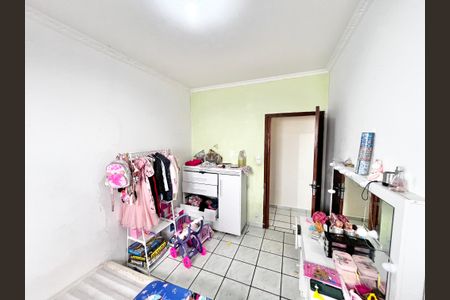 Casa à venda com 171m², 5 quartos e 2 vagas Casa à venda com 171m², 5 quartos e 2 vagasQuarto 2