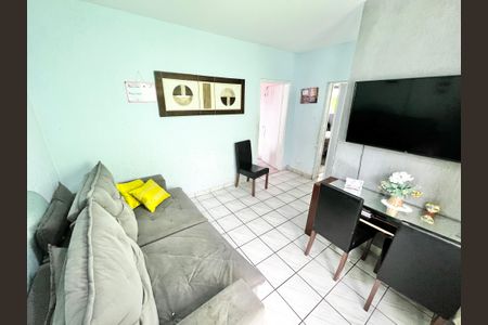 Casa à venda com 171m², 5 quartos e 2 vagas Casa à venda com 171m², 5 quartos e 2 vagasSala 2