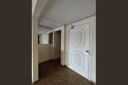 Apartamento à venda com 216m², 4 quartos e 3 vagasEntrada Social 