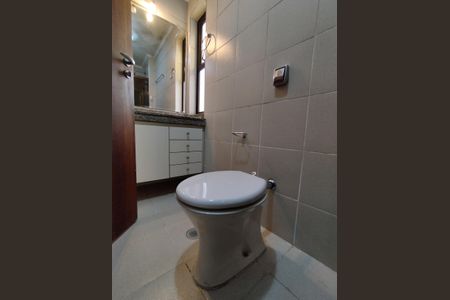Apartamento à venda com 216m², 4 quartos e 3 vagasBanheiro - torneira