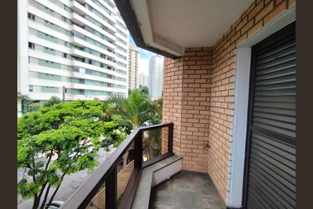 Apartamento à venda com 216m², 4 quartos e 3 vagasVaranda 