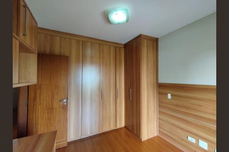 Apartamento à venda com 216m², 4 quartos e 3 vagasQuarto 