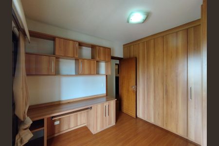 Apartamento à venda com 216m², 4 quartos e 3 vagasQuarto 