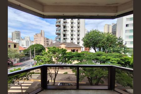 Apartamento à venda com 216m², 4 quartos e 3 vagasVaranda 