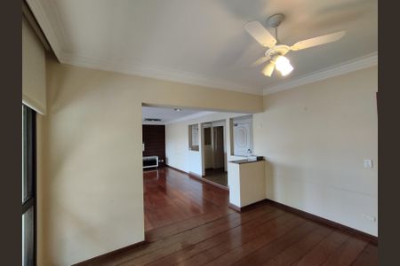 Apartamento à venda com 216m², 4 quartos e 3 vagasSala 