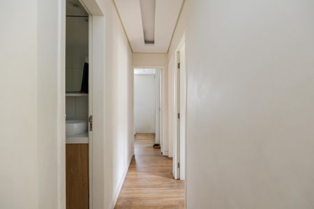 Apartamento à venda com 64m², 3 quartos e 1 vagaCorredor