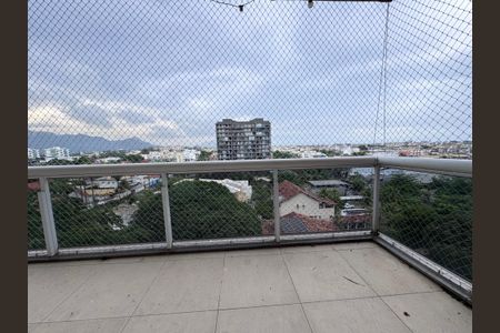 Apartamento para alugar com 98m², 3 quartos e 2 vagasVaranda 