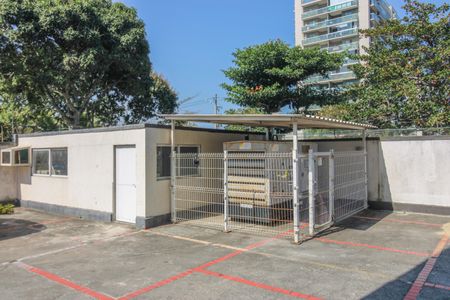 Apartamento para alugar com 98m², 3 quartos e 2 vagasÁrea comum