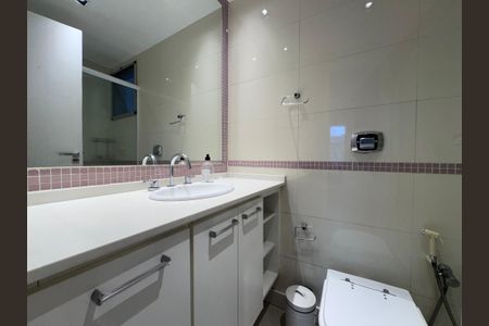 Apartamento para alugar com 98m², 3 quartos e 2 vagasBanheiro Social