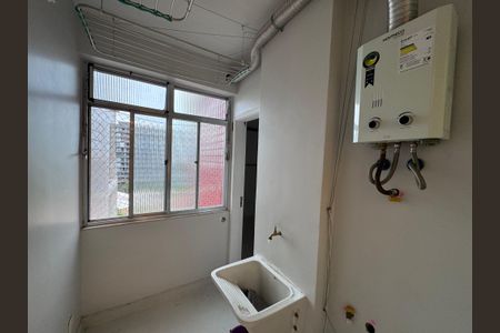 Apartamento para alugar com 98m², 3 quartos e 2 vagasCozinha e Área de Serviço