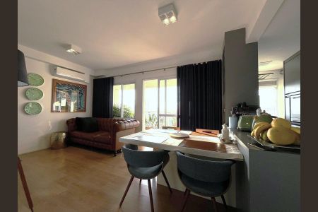 Apartamento à venda com 2 quartos, 67m² em Taquaral, Campinas