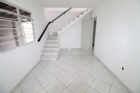 Sala 1 de casa para alugar com 3 quartos, 289m² em Jardim Satélite, São José dos Campos