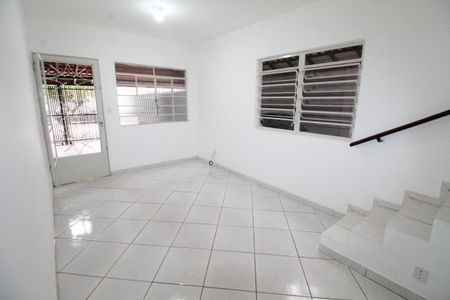 Casa para alugar com 289m², 3 quartos e 3 vagasSala 1