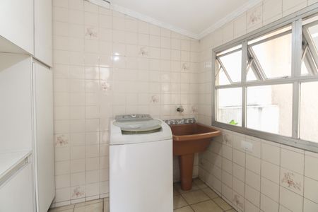 Casa à venda com 110m², 2 quartos e 2 vagasÁrea de Serviço 