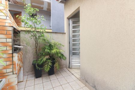 Casa à venda com 110m², 2 quartos e 2 vagasChurrasqueira 