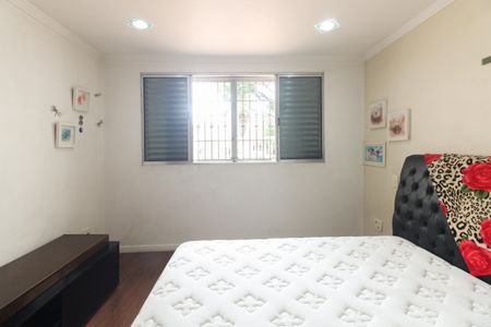 Casa à venda com 110m², 2 quartos e 2 vagasQuarto 1