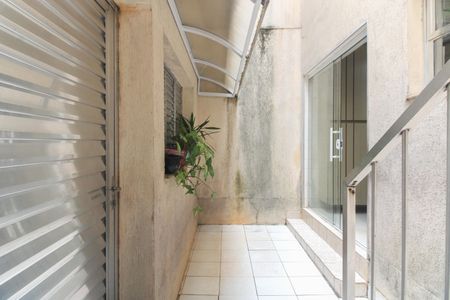 Casa à venda com 110m², 2 quartos e 2 vagasQuintal 