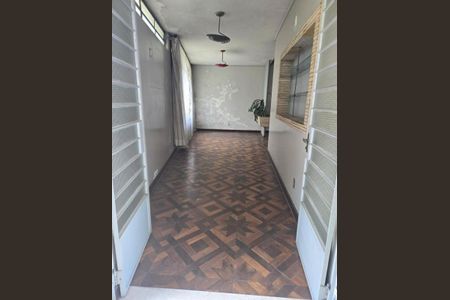 Foto 05 de casa à venda com 2 quartos, 244m² em Bosque da Saúde, São Paulo