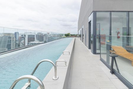 Apartamento à venda com 143m², 3 quartos e 2 vagasÁrea comum - Piscina