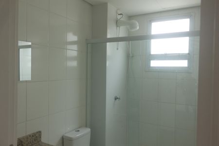 Banheiro de apartamento à venda com 2 quartos, 50m² em Vila Metalúrgica, São Paulo