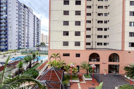 Apartamento à venda com 137m², 4 quartos e 3 vagasVista do Quarto 2