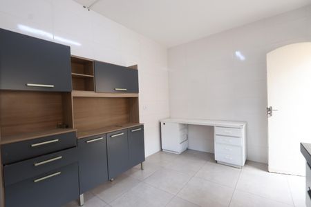 Casa para alugar com 360m², 2 quartos e 4 vagasCozinha