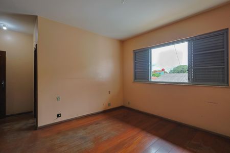 Casa para alugar com 484m², 3 quartos e 4 vagasSuíte 1