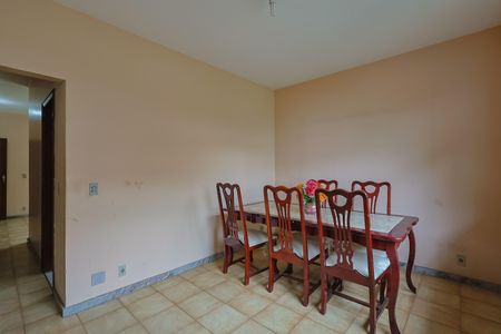 Casa para alugar com 484m², 3 quartos e 4 vagasSala 2