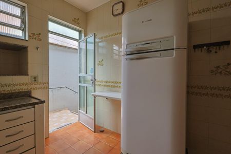 Casa para alugar com 484m², 3 quartos e 4 vagasCozinha