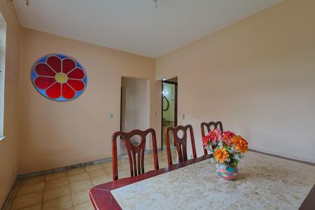 Casa para alugar com 484m², 3 quartos e 4 vagasSala 2