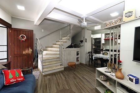 Casa à venda com 3 quartos, 145m² em Jardim Itu, Porto Alegre